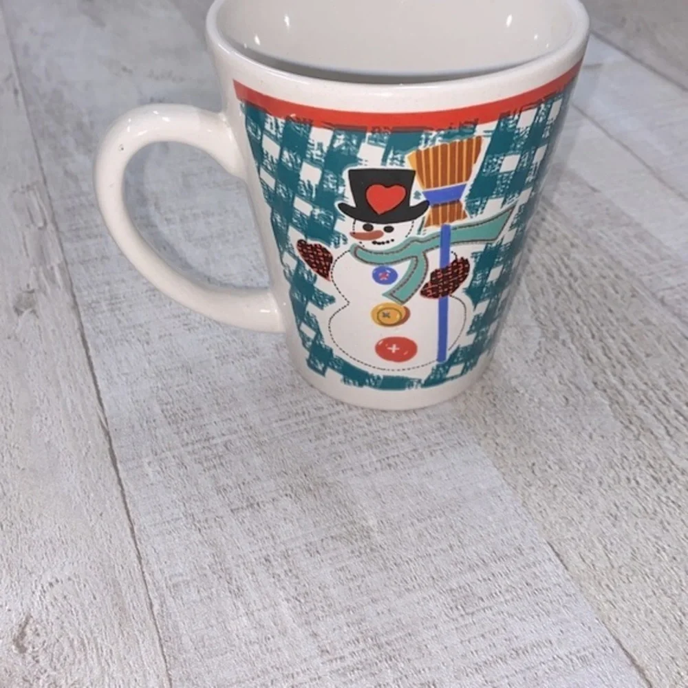 Vintage Christmas snowman coffee/tea ceramic mug